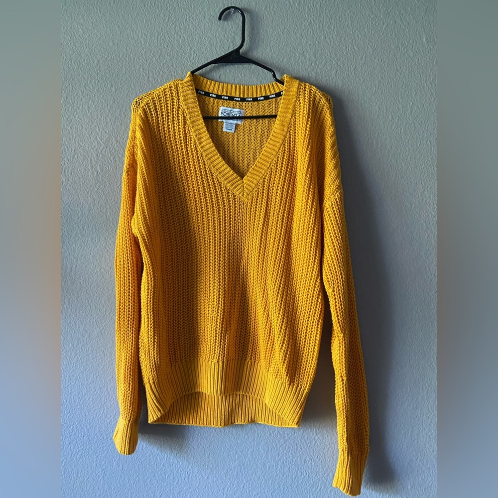 Victoria's Secret PINK Forenza Knit V Neck Sweater Yellow Size XS